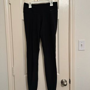 NIKE dri-fit leggings